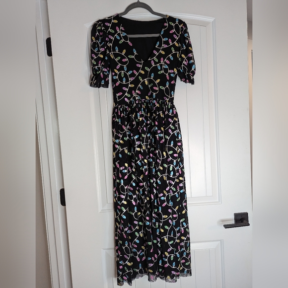 ALL LIT UP STELLAR DRESS - Picture 11 of 13